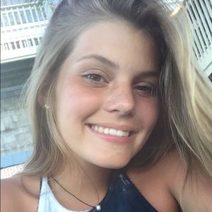 Meet your Posher, Ellielli